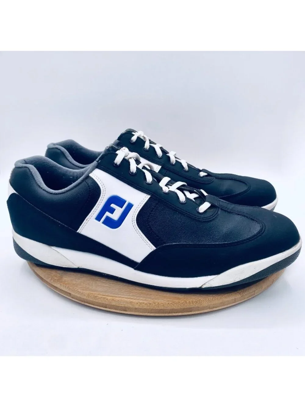 Footjoy Golf Shoes Mens 11 Black Leather GreenJoys Spikeless Sporty Sneakers